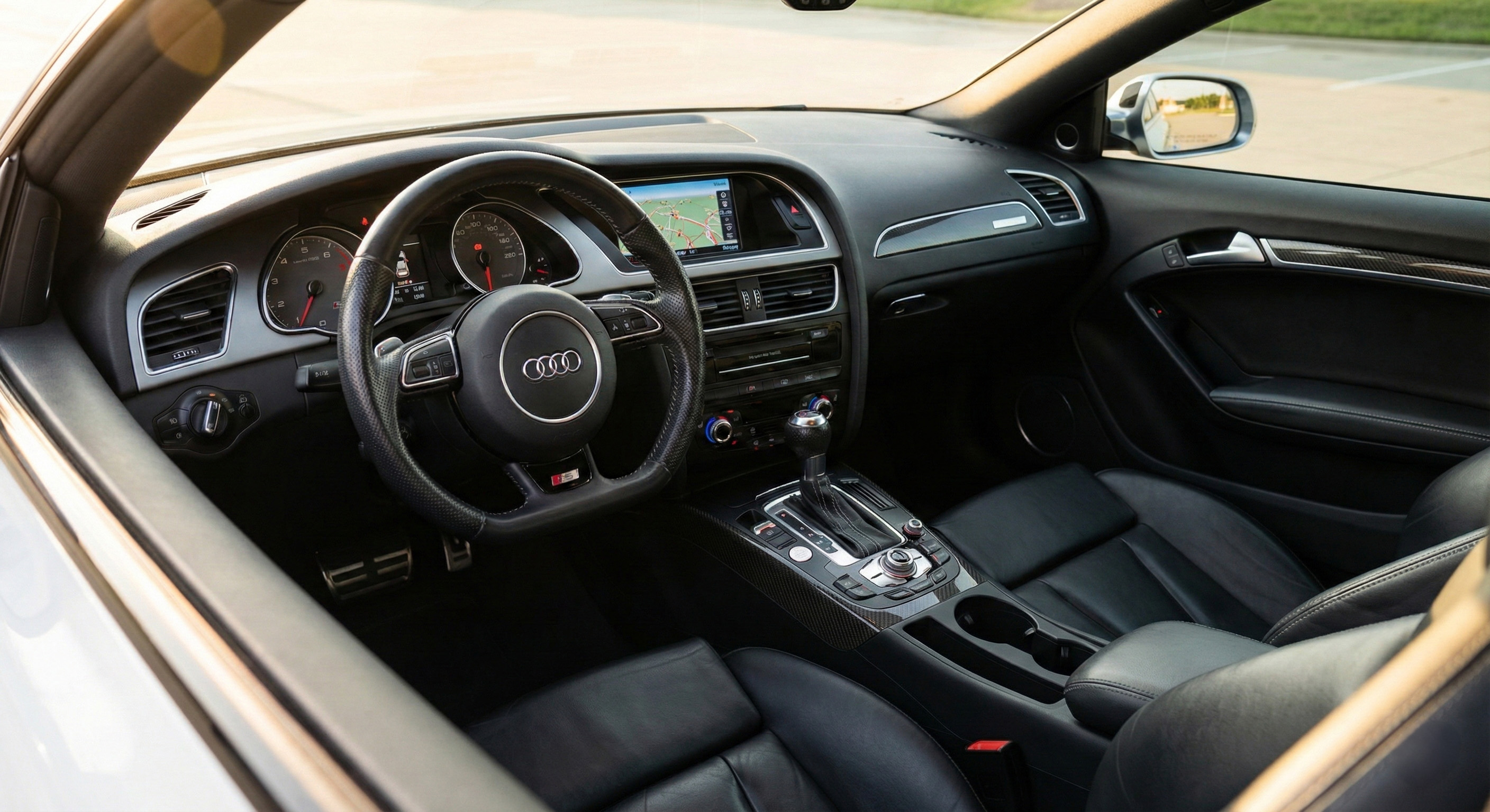 audi s5 srodek.jpg